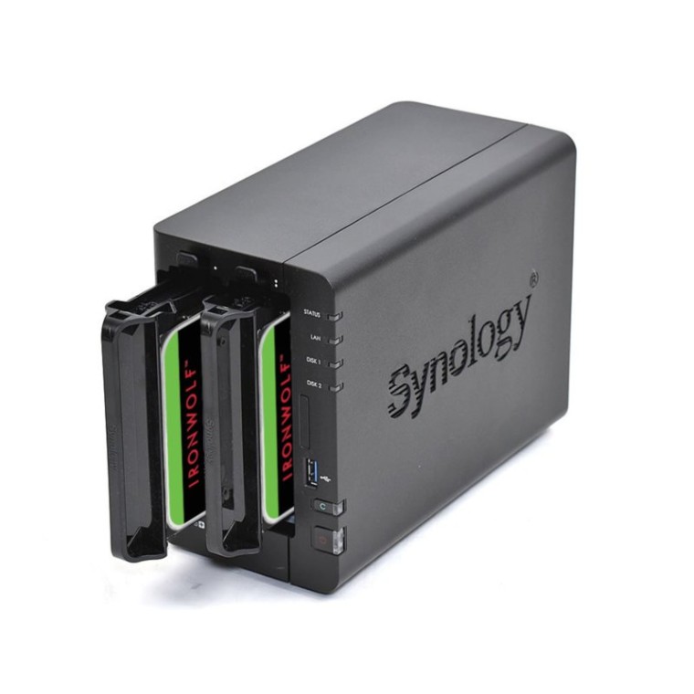 Synology DiskStation DS224+ NAS 6GB RAM Original + 2x Discos Duros 8TB Seagate IronWolf