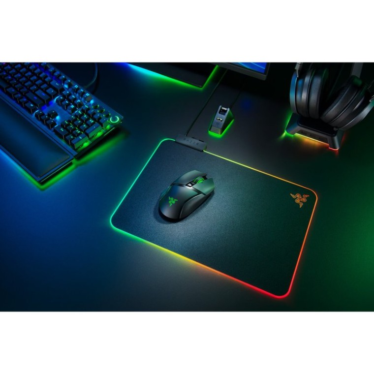 Razer Basilisk Ultimate Ratón Gaming 20000 DPI Negro