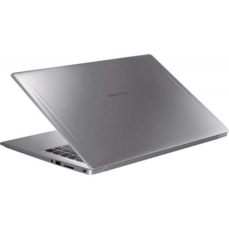 Medion Akoya S15447 Intel Core i5-10210U/8 GB/256 GB SSD/15.6"