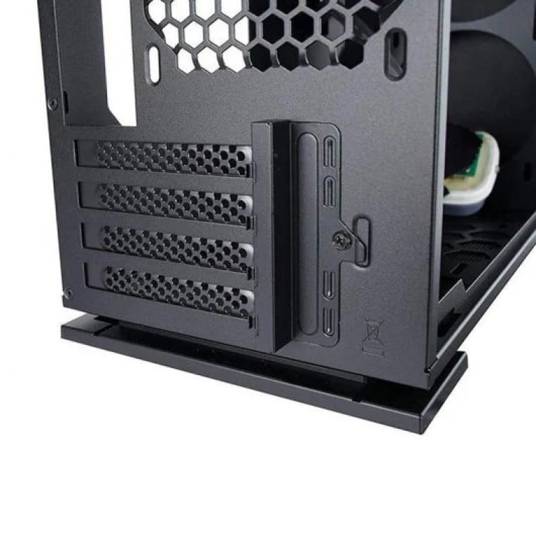 InWin 301 Mini Tower con Ventana USB 3.0 Negra