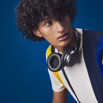 Energy Sistem Power Radio Auriculares Bluetooth con Radio FM Negros Energy Sistem Power Radio Auriculares Bluetooth con Radio FM Negros