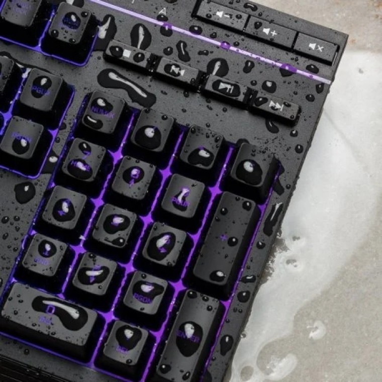 HyperX Alloy Core RGB Teclado Membrana Gaming Retroiluminado Negro