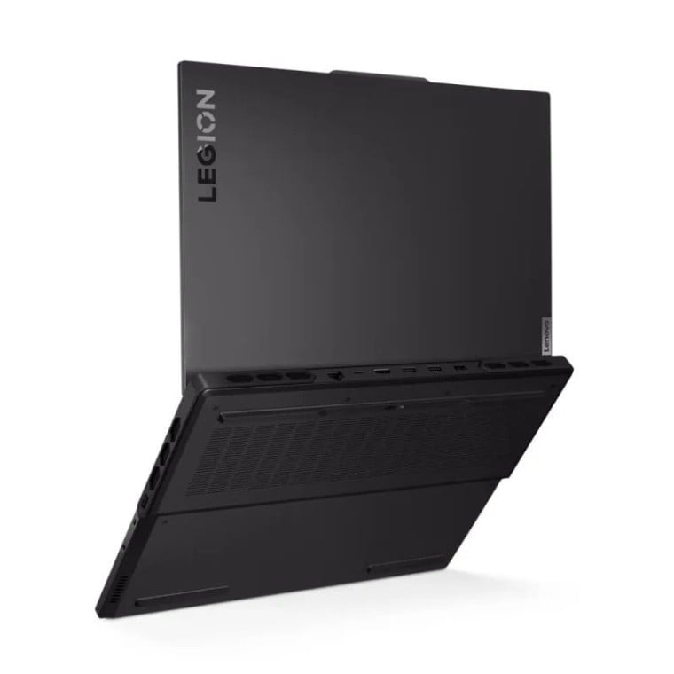 Lenovo Legion PRO 7 16IRX8H-876 Intel Core i9-13900HX/32GB/1TB SSD/RTX 4090/16'' (PT)