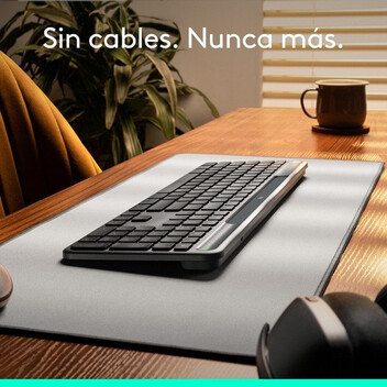 Teclado Inalámbrico Logitech Signature Slim Solar+ Layout ES Grafito Teclas Personalizables