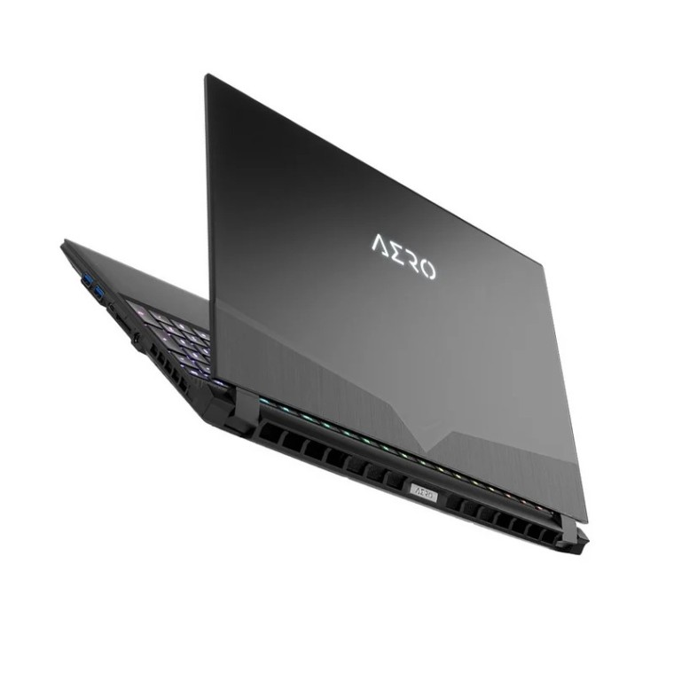 Gigabyte AERO 15 OLED XA-7ES5130SD Intel Core i7-9750H/16GB/512GB SSD/RTX 2070/15.6"