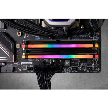 Corsair Vengeance RGB Pro DDR4 3200MHz PC4-25600 16GB 2x8GB CL16 Corsair Vengeance RGB Pro DDR4 3200MHz PC4-25600 16GB 2x8GB CL16
