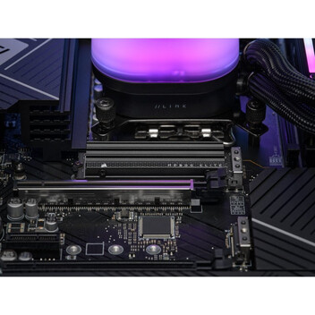 Disco Duro Corsair MP600 ELITE 2TB SSD PCIe Gen4 x4 NVMe M.2 con Disipador de Calor Disco Duro Corsair MP600 ELITE 2TB SSD PCIe Gen4 x4 NVMe M.2 con Disipador de Calor