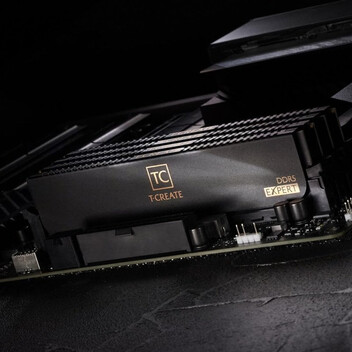 Memoria RAM Team Group T-Create Expert DDR5 6000MHz 32GB 2x16GB CL30 Dual AMD EXPO e Intel XMP Blanc