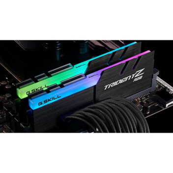 G.Skill Trident Z DDR4 3600Mhz 2x16GB 32GB CL18 G.Skill Trident Z DDR4 3600Mhz 2x16GB 32GB CL18