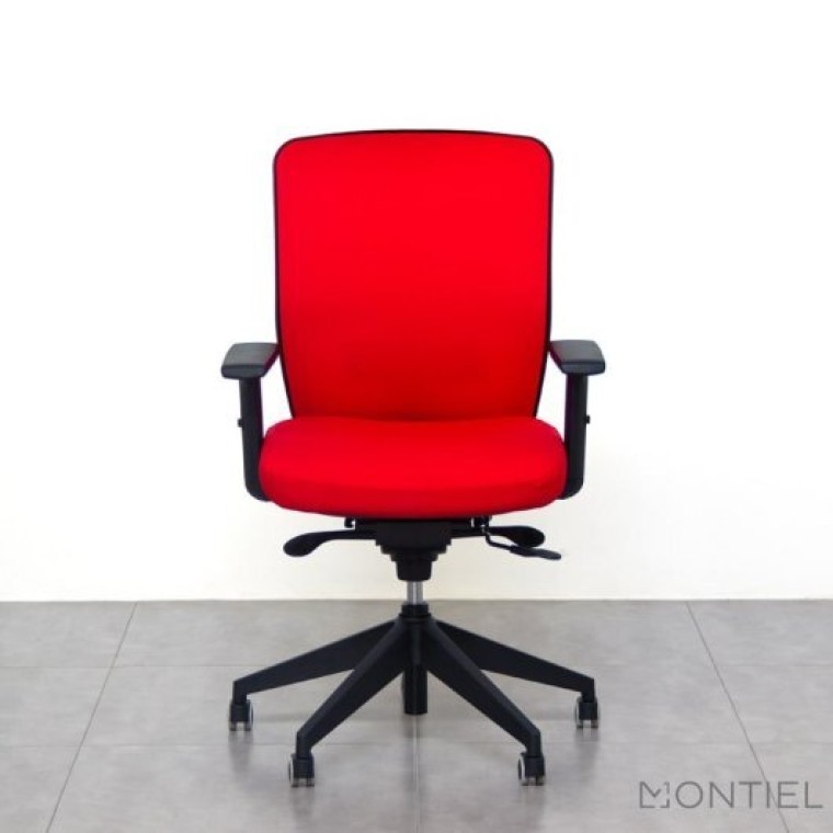 Silla Ergonómica Roja Para Oficinas Tapizada JM de Kunna