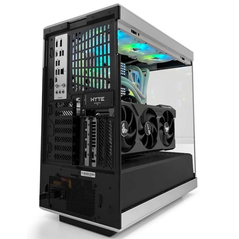 PcVIP Planet II AMD Ryzen 7 7700X/32GB/2TB + 2BT SSD/RTX 4070Ti