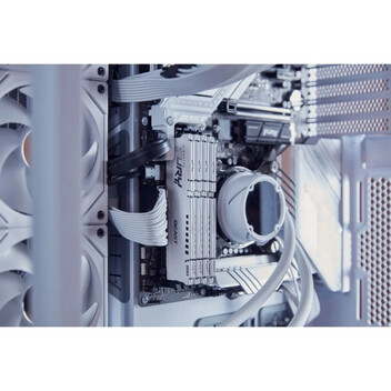 Memoria RAM Kingston FURY Beast DDR5 6000MHz 16GB CL36 AMD EXPO Blanca Memoria RAM Kingston FURY Beast DDR5 6000MHz 16GB CL36 AMD EXPO Blanca