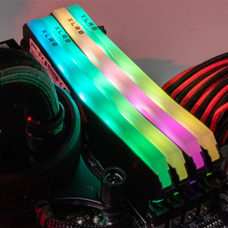 PNY XLR8 RGB DDR4 3600MHz PC4-28800 32GB 2x16GB CL18