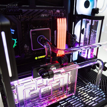 Ordenador Sobremesa PcCom Custom Ryzen 9 9950X3D / 128GB / 4TB SSD / RTX 5090 + Windows 11 Pro