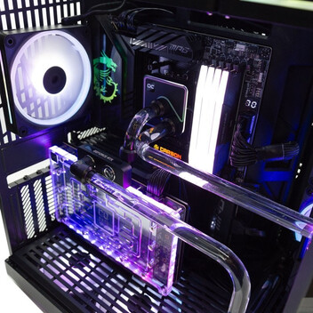 Ordenador Sobremesa PcCom Custom Ryzen 9 9950X3D / 128GB / 4TB SSD / RTX 5090 + Windows 11 Pro