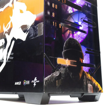 Ordenador Sobremesa PcCom iCUE AMD Ryzen 7 7800X3D / 32GB / 2TB SSD / RX 9070