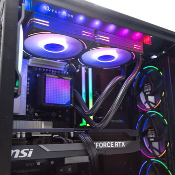 Ordenador Sobremesa PcCom Ultimate Ryzen 7 9800X3D / 32GB / 2TB SSD M.2 / RTX 5080 + Windows 11 Pro Ordenador Sobremesa PcCom Ultimate Ryzen 7 9800X3D / 32GB / 2TB SSD M.2 / RTX 5080 + Windows 11 Pro