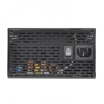 Thermaltake Smart BM2 650W 80 Plus Bronce Thermaltake Smart BM2 650W 80 Plus Bronce