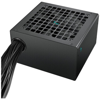 Fuente Alimentación DeepCool 650W 80 Plus Gold PN650D ATX 3.1 PCIe 5.1 Cables Fuente Alimentación DeepCool 650W 80 Plus Gold PN650D ATX 3.1 PCIe 5.1 Cables