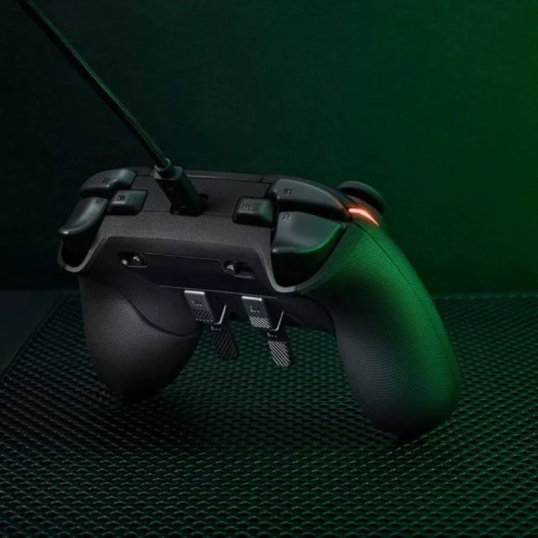 Razer Wolverine V2 Chroma Gamepad para Xbox X/S/One/PC Negro