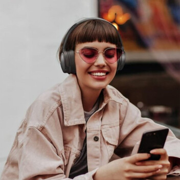 Kinsi P2961 Auriculares Inalámbricos Bluetooth de Diadema Reducción de Ruido Negros Kinsi P2961 Auriculares Inalámbricos Bluetooth de Diadema Reducción de Ruido Negros