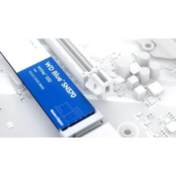 WD Blue SN570 2TB SSD M.2 PCIe Gen3 x4 NVMe WD Blue SN570 2TB SSD M.2 PCIe Gen3 x4 NVMe